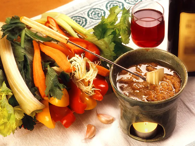 Bagna Cauda is traditionally the dish of the communities.