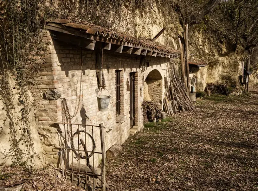 Case-Grotta.webp
