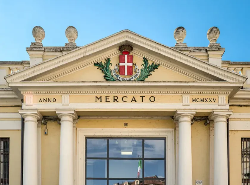 Mercato.webp