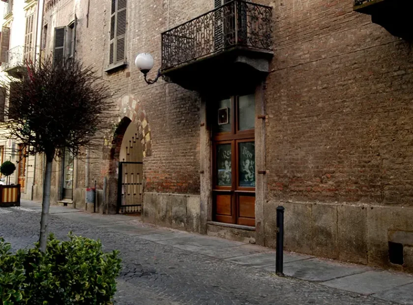 Palazzo-Catena.webp